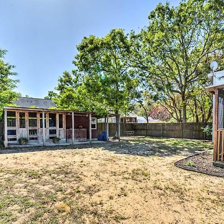 Oak Island Home With Fenced Yard, Walk To Long Beach Εξωτερικό φωτογραφία
